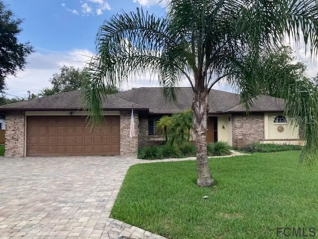 2 Patuxent Lane Palm Coast FL 32164