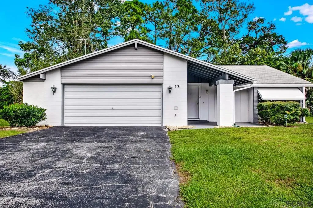 13 Cooper Lane Palm Coast FL 32137