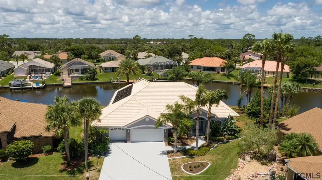 25 Creek Court Palm Coast FL 32137
