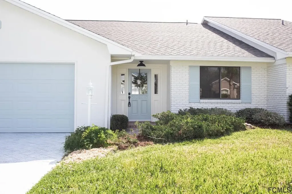 13 Cool Water Court Palm Coast FL 32137