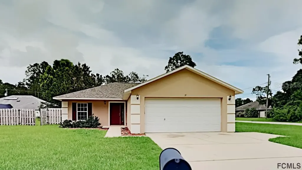 37 Llama Trail Palm Coast FL 32164