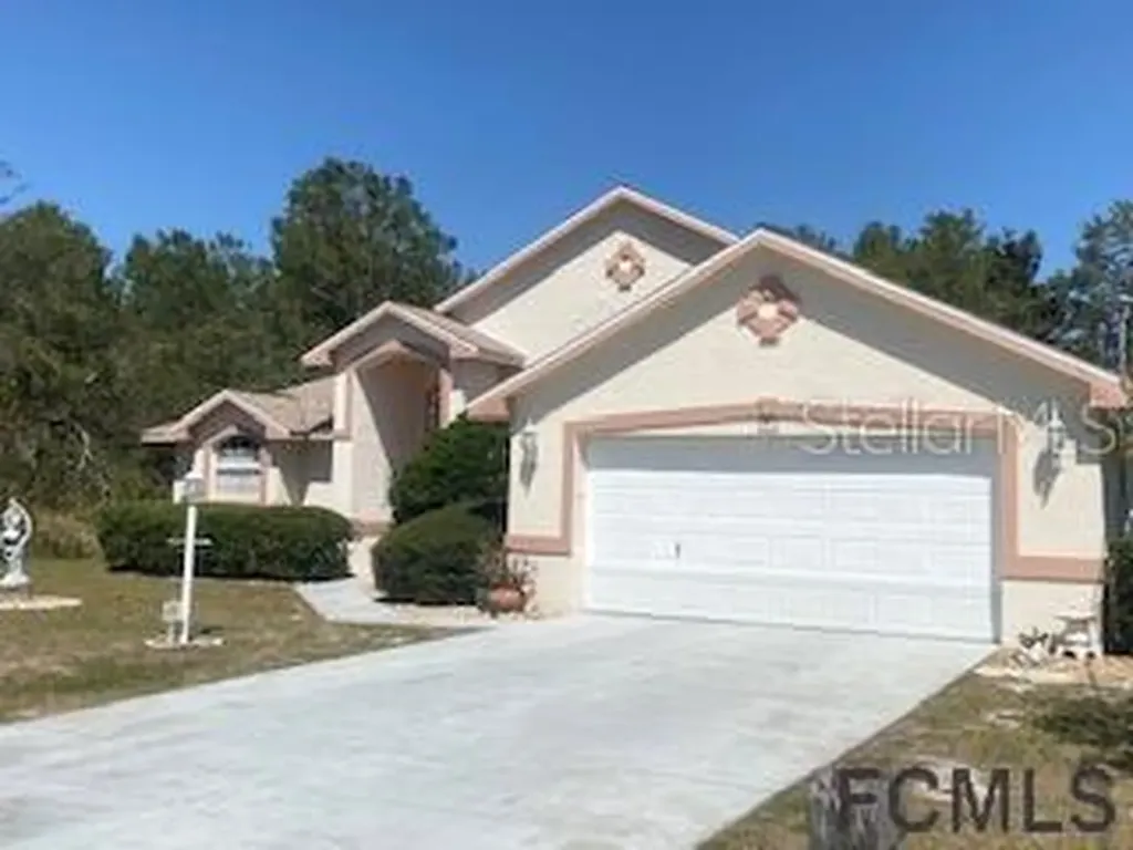 17 Fifer Lane Palm Coast FL 32137
