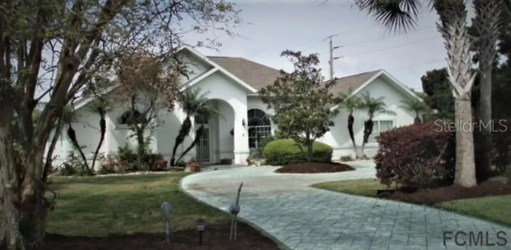 2 Cleveland Court Palm Coast FL 32137