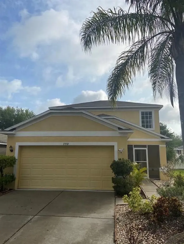 7732 Carriage Pointe Drive Gibsonton FL 33534
