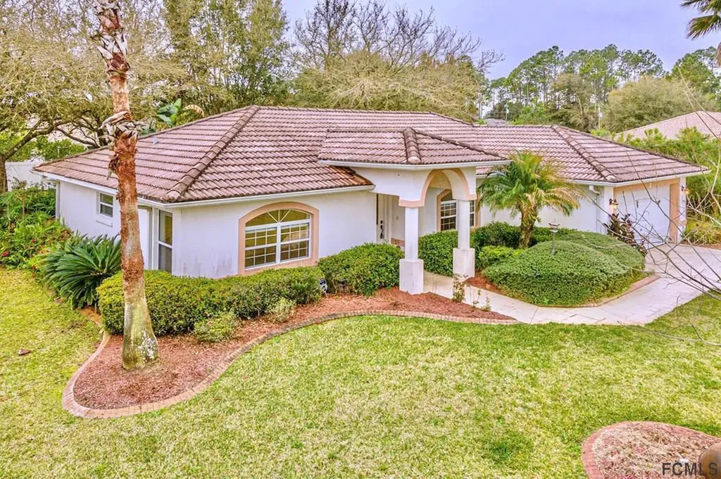 90 Rolling Sands Drive Palm Coast FL 32164