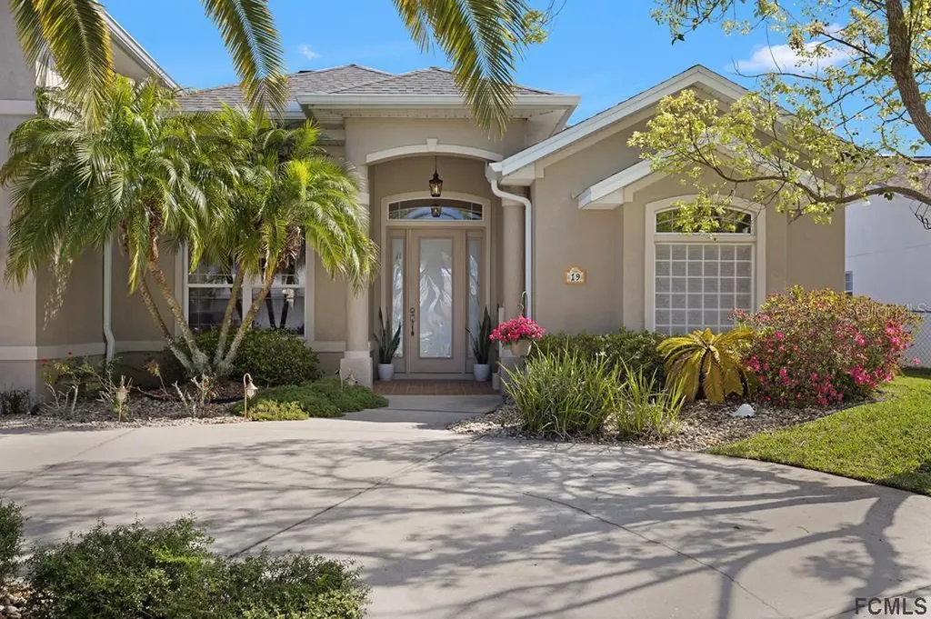 19 Columbus Court Palm Coast FL 32137