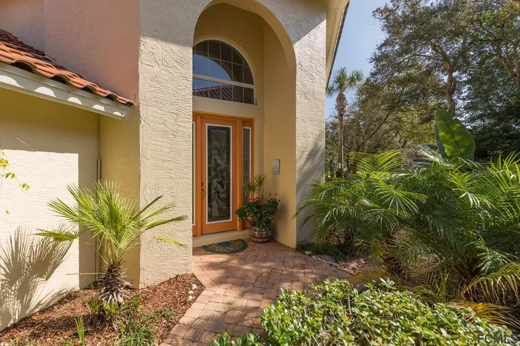 18 Madeira Court Palm Coast FL 32137