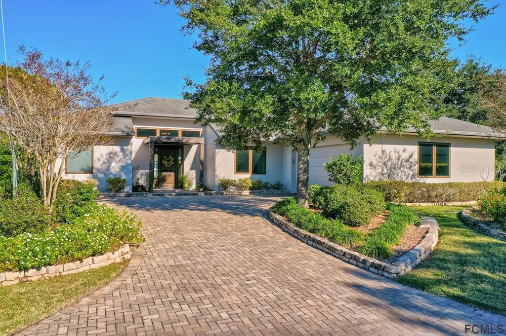 12 Carlos Court Palm Coast FL 32137
