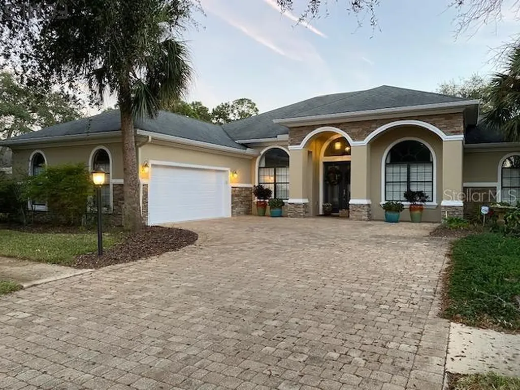 32 N Park Circle Palm Coast FL 32137