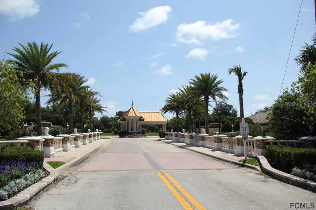 35 Old Oak Drive S Palm Coast FL 32137