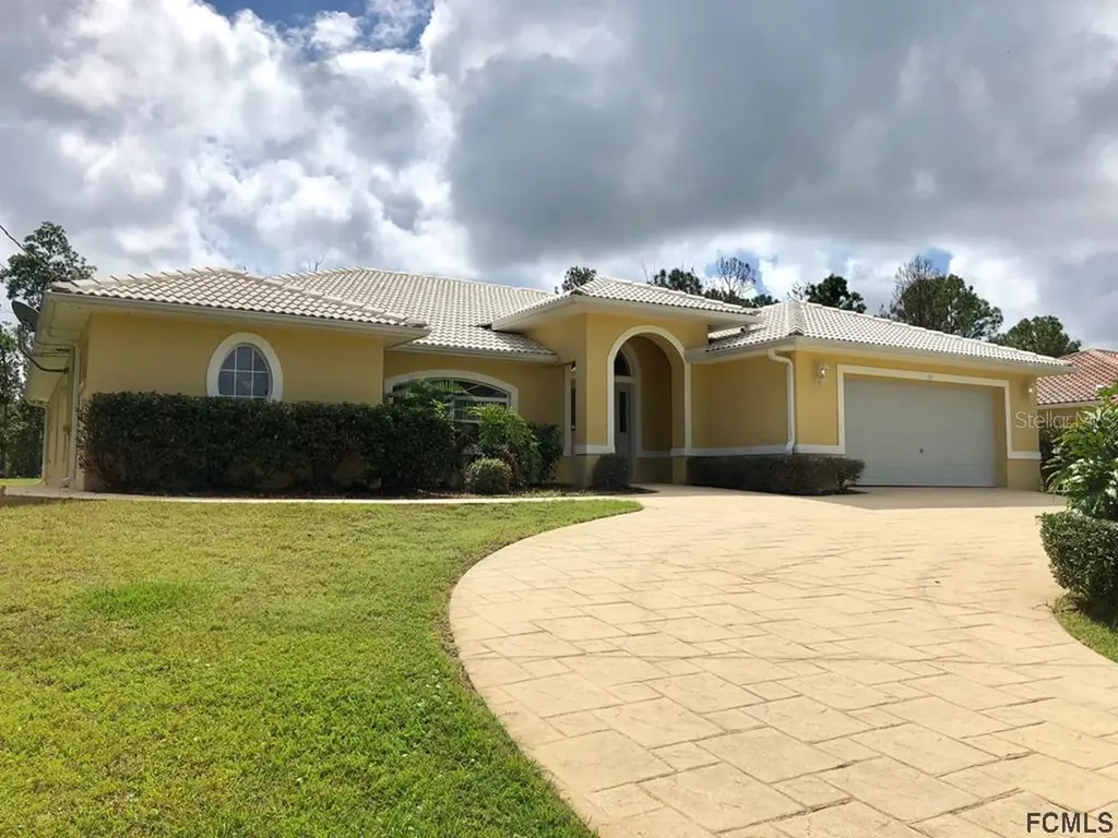 60 Woodbury Drive Palm Coast FL 32164