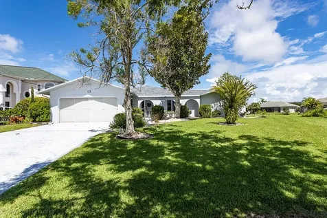 15 Cottonton Court Palm Coast FL 32137
