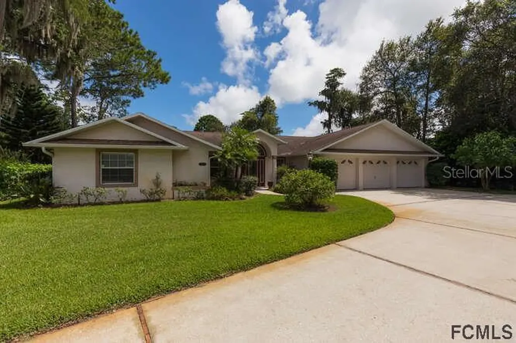13 Peyy Place Palm Coast FL 32164