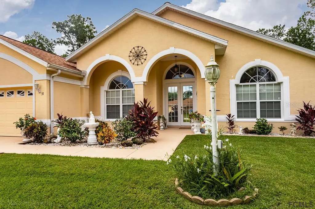 31 Edgewater Drive Palm Coast FL 32164
