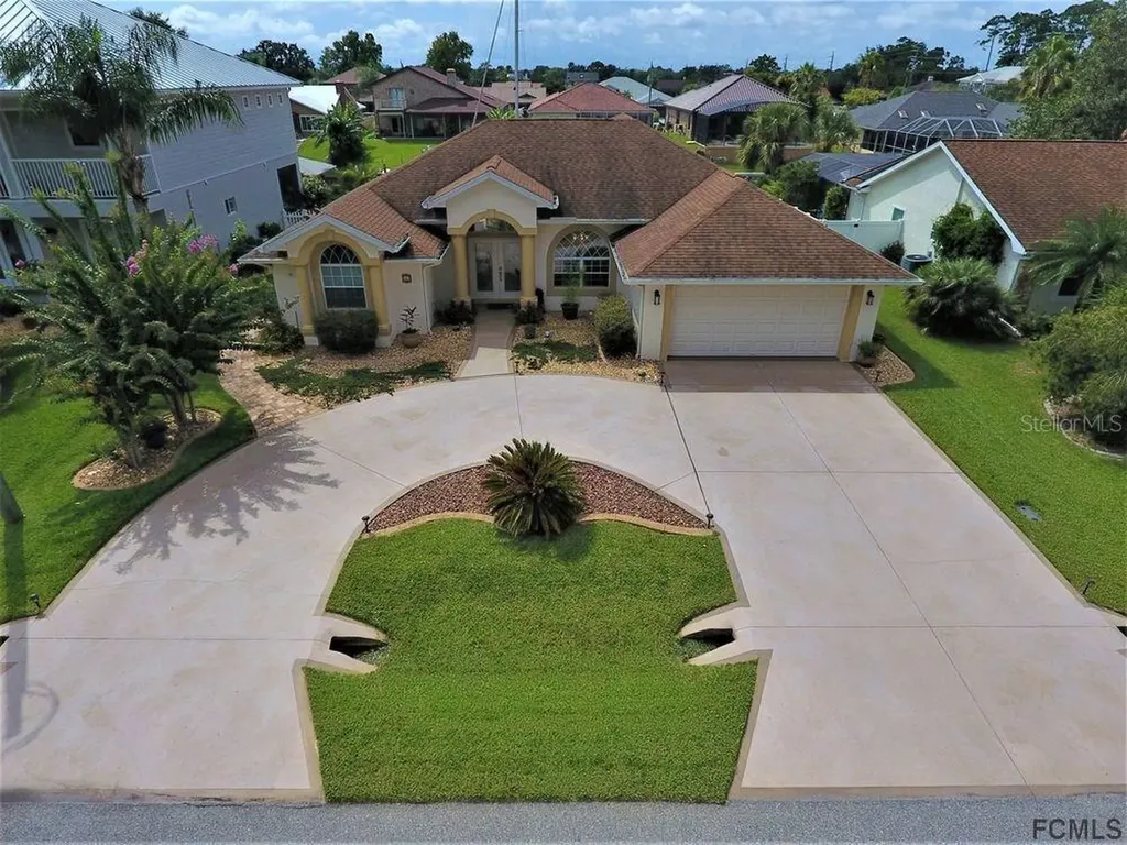 6 Cedarwood Court Palm Coast FL 32137