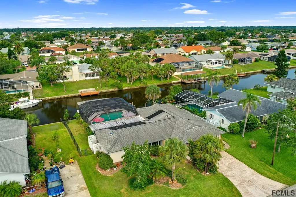 26 Coral Reef Court S Palm Coast FL 32137