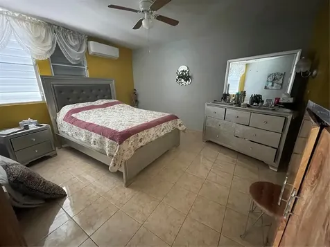 Farallon Calle Farallon Carolina PR 00987