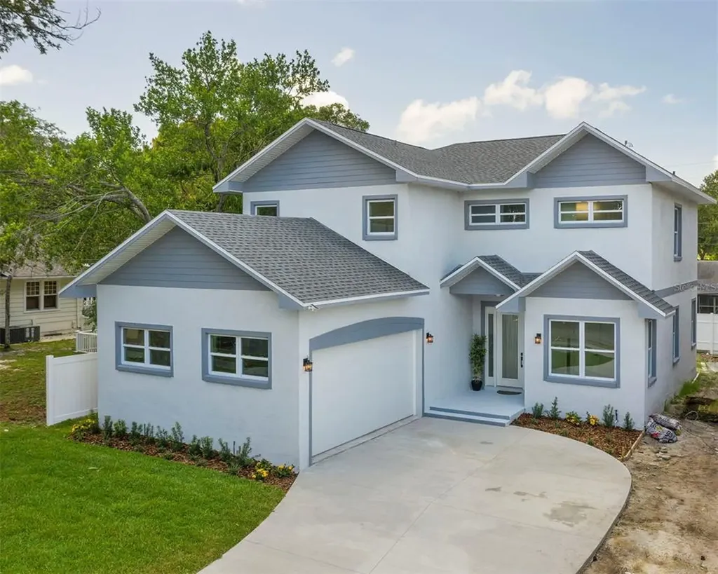 5040 14th Avenue N St Petersburg FL 33710