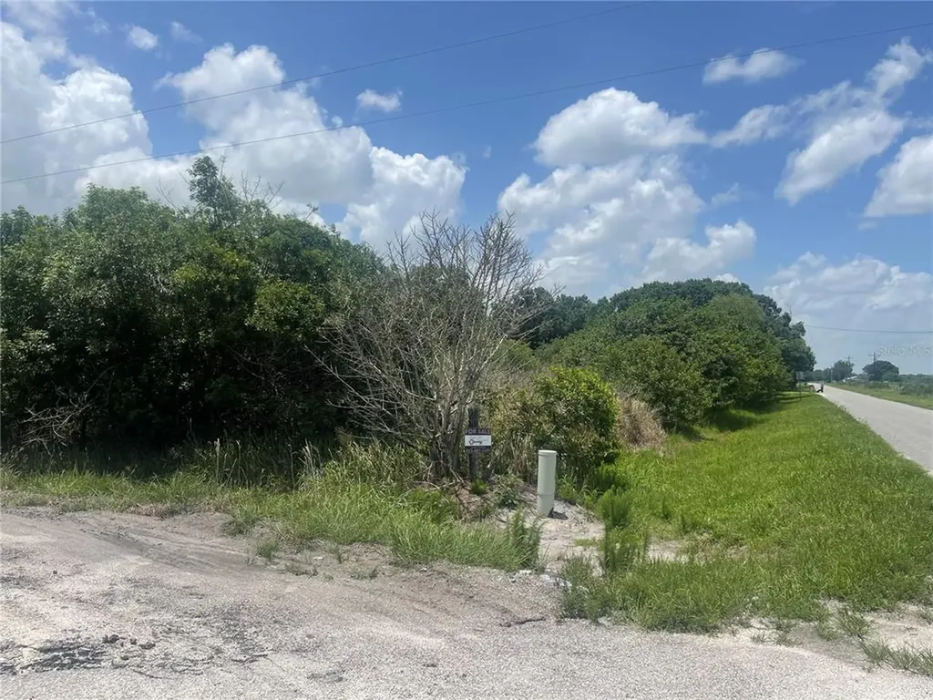 3251 NW 172nd Court Okeechobee FL 34972
