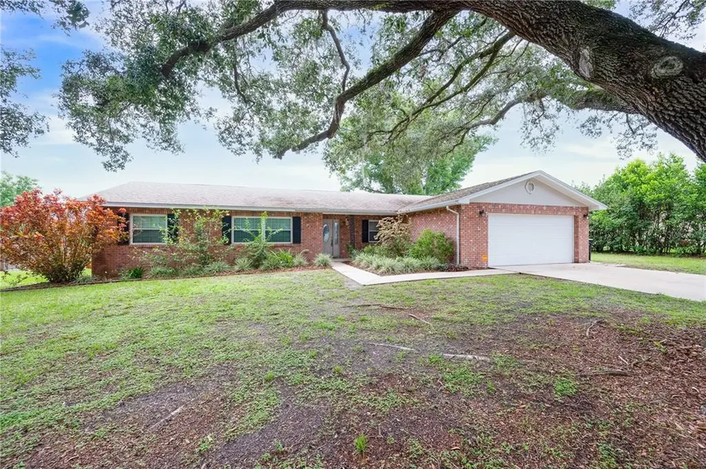 4910 Hidden Hills Drive Lakeland FL 33812