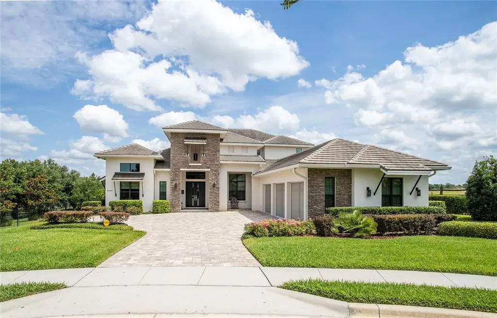 32505 Signature Pointe Sorrento FL 32776