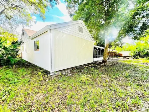 17 Blasdell Court Palm Coast FL 32137