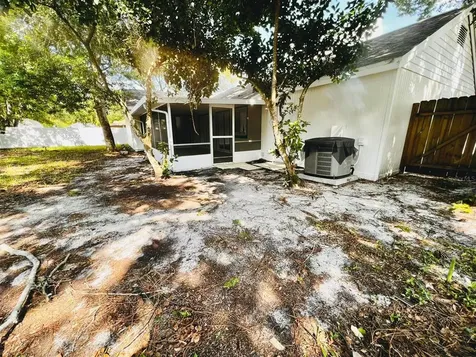 17 Blasdell Court Palm Coast FL 32137