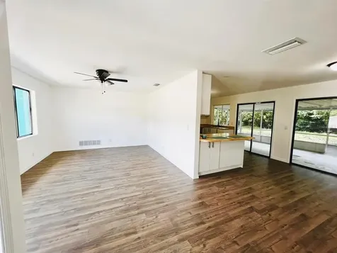 17 Blasdell Court Palm Coast FL 32137