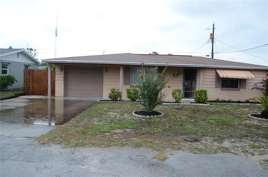 4705 Darlington Road Holiday FL 34690