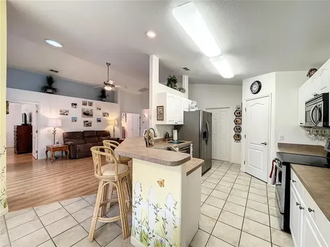 482 Sweetwater Way Haines City FL 33844
