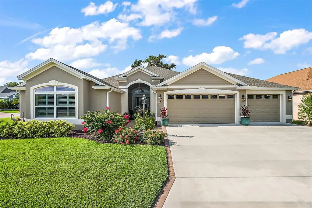 2455 Boudreau Circle The Villages FL 32163