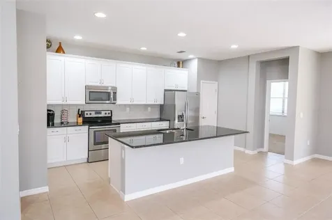 2142 Victoria Drive Davenport FL 33837