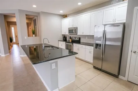 2142 Victoria Drive Davenport FL 33837