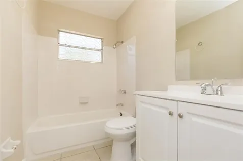 5115 Town N Country Boulevard Tampa FL 33615