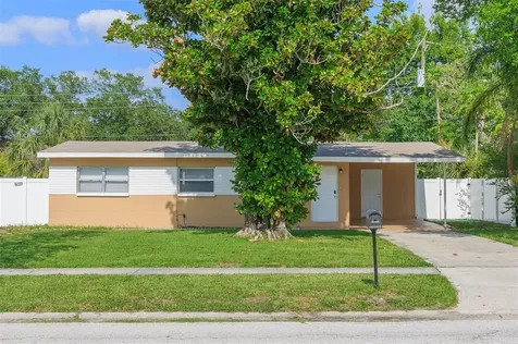 5115 Town N Country Boulevard Tampa FL 33615