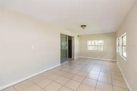 5115 Town N Country Boulevard Tampa FL 33615
