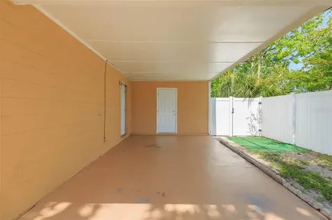 5115 Town N Country Boulevard Tampa FL 33615