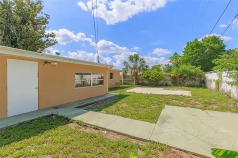 5115 Town N Country Boulevard Tampa FL 33615