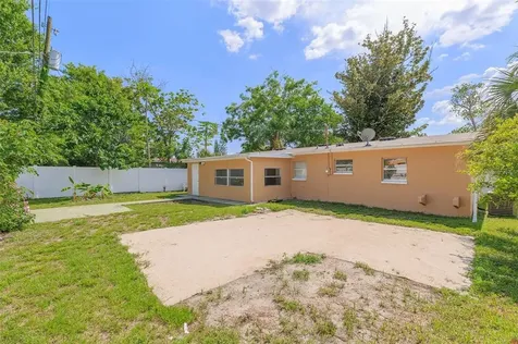 5115 Town N Country Boulevard Tampa FL 33615