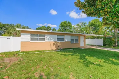 5115 Town N Country Boulevard Tampa FL 33615