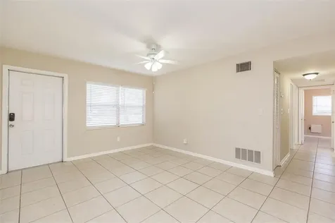 5115 Town N Country Boulevard Tampa FL 33615