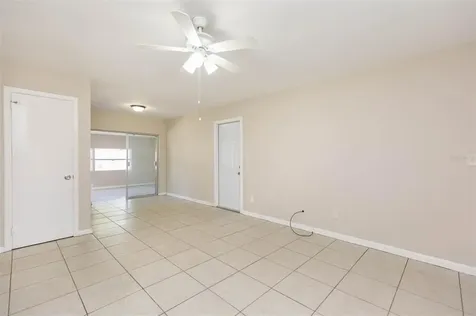 5115 Town N Country Boulevard Tampa FL 33615