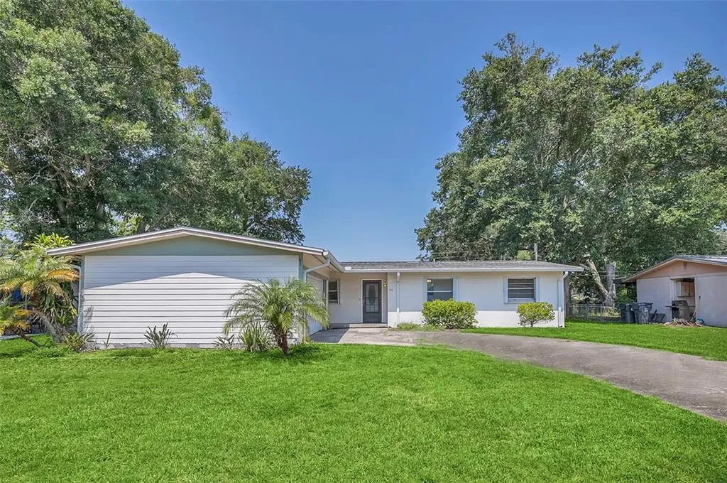 548 Gardenia Circle Titusville FL 32796