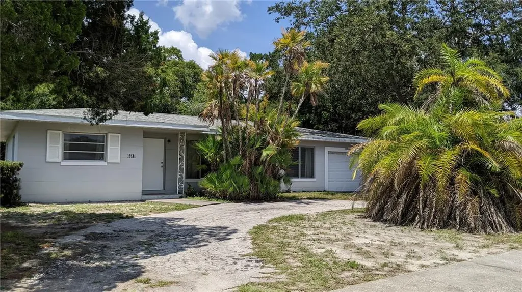 6613 Poinsettia Avenue S St Petersburg FL 33707