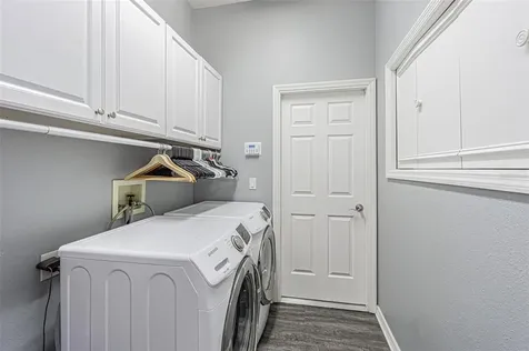 10027 Cypress Shadow Avenue Tampa FL 33647