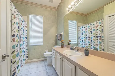 10027 Cypress Shadow Avenue Tampa FL 33647