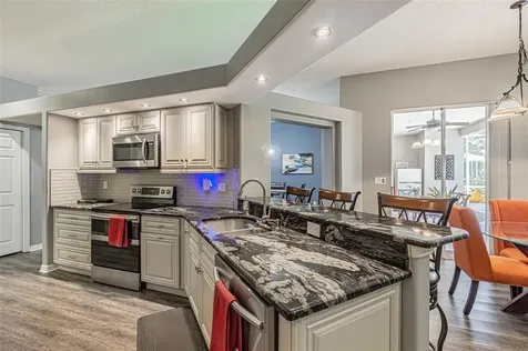 10027 Cypress Shadow Avenue Tampa FL 33647