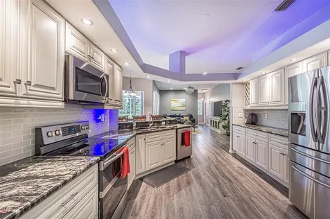 10027 Cypress Shadow Avenue Tampa FL 33647