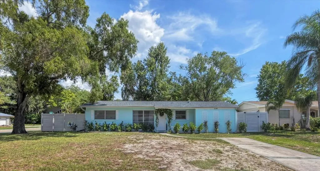 2340 Grove Street Sarasota FL 34239
