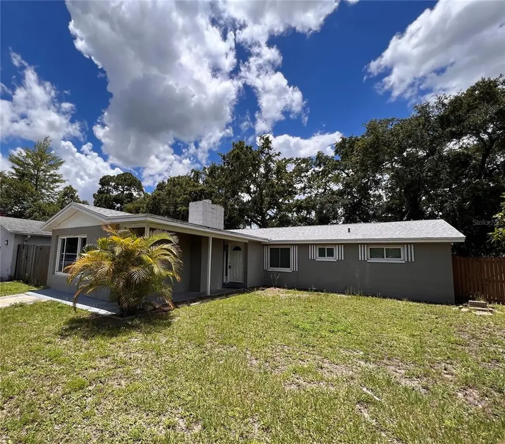 8730 52nd Lane N Pinellas Park FL 33782